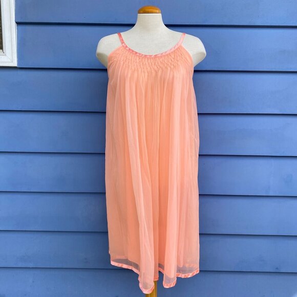 Vintage Sleep Wear Night Gown Lingerie Dress Peachy Pink Nylon SMALL - Picture 2 of 6